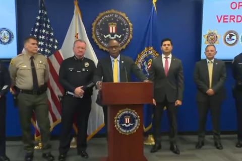 Frustran complot terrorista que planeaba ataques en la víspera de Año Nuevo en California