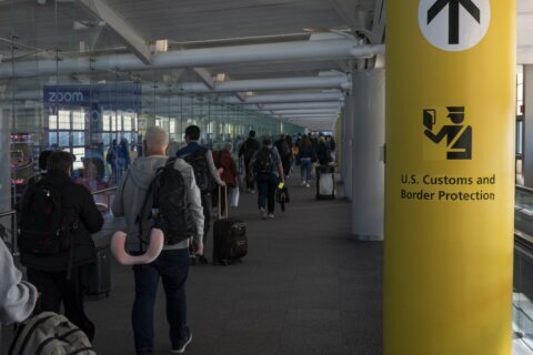 Alrededor de 30 países serían incluidos en la prohibición de viajes del gobierno de Trump