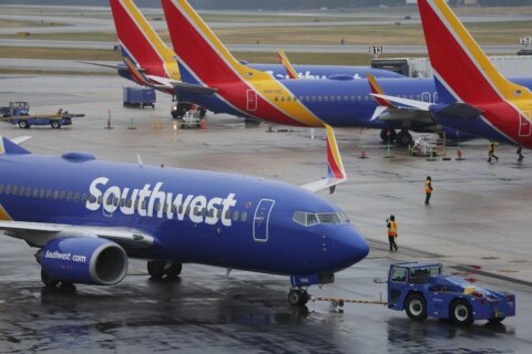 EEUU elimina parte de multa a Southwest Airlines tras cancelar miles de vuelos en 2022