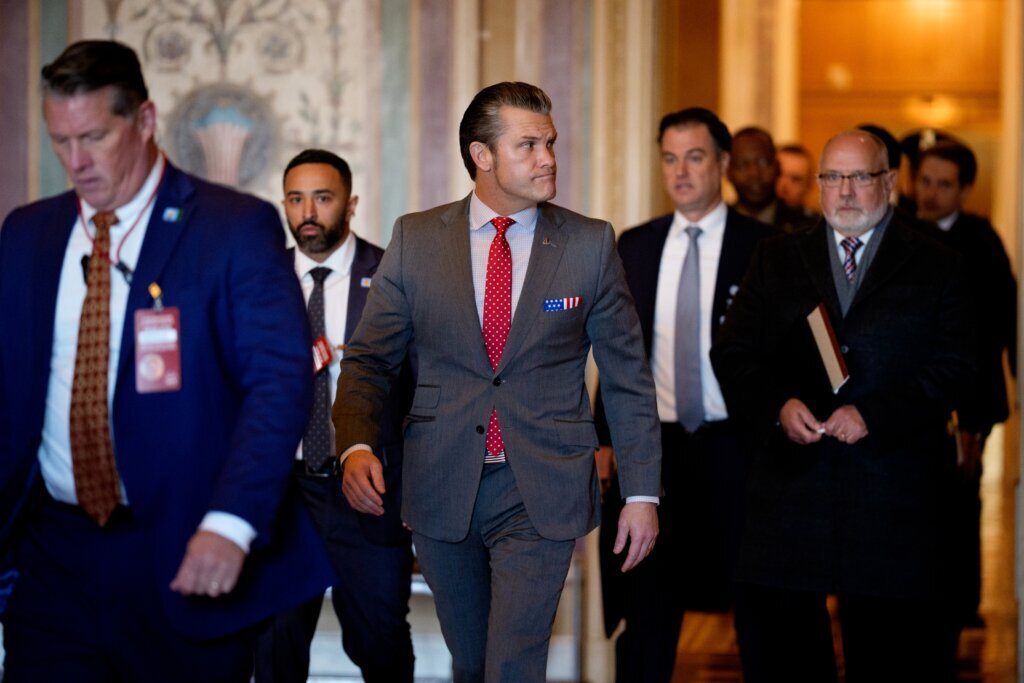 Hegseth dice que no difundirá video ‘ultrasecreto’ sobre ataque que mató sobrevivientes en el Caribe