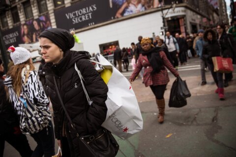La inflación cayó al 2.7% en noviembre, según la Oficina de Estadísticas Laborales