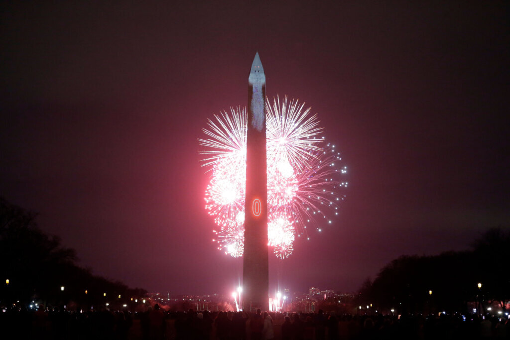WATCH LIVE: DC fireworks on the National Mall dazzle for America 250