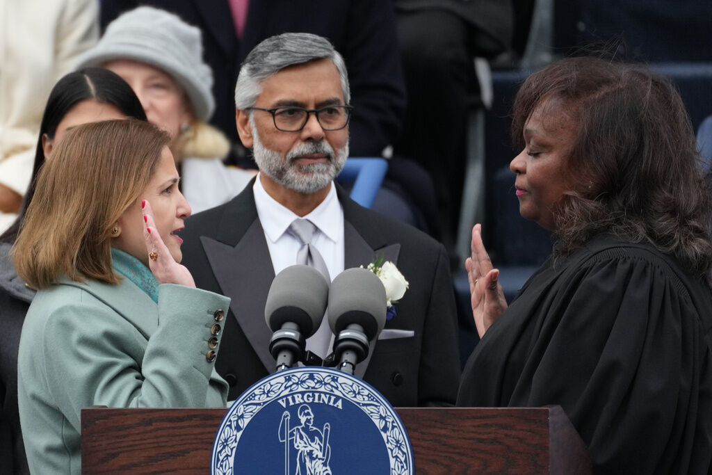 Ghazala Hashmi takes the oath of office for Lt. Governor during inaugural ceremonies at the Capitol in Richmond Va., Saturday Jan. 17, 2026.(AP Photo/Stephanie Scarbrough)