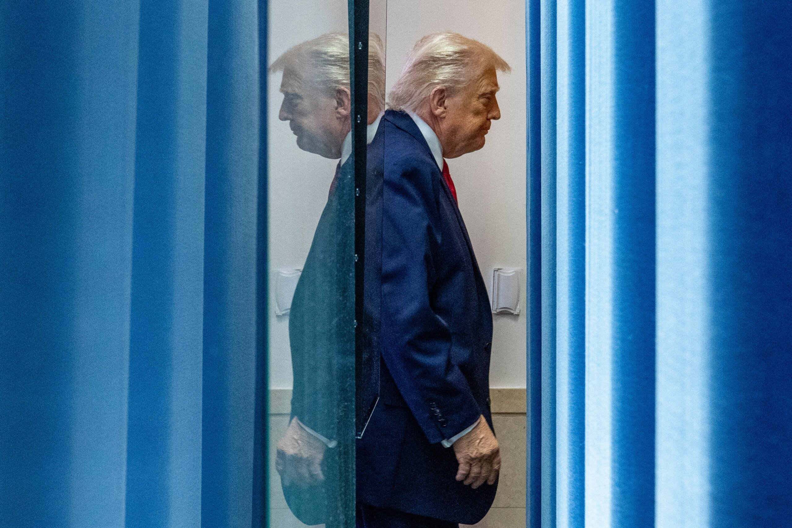 Trump puts next steps on Gaza ceasefire plan at risk by antagonizing Europe over Greenland