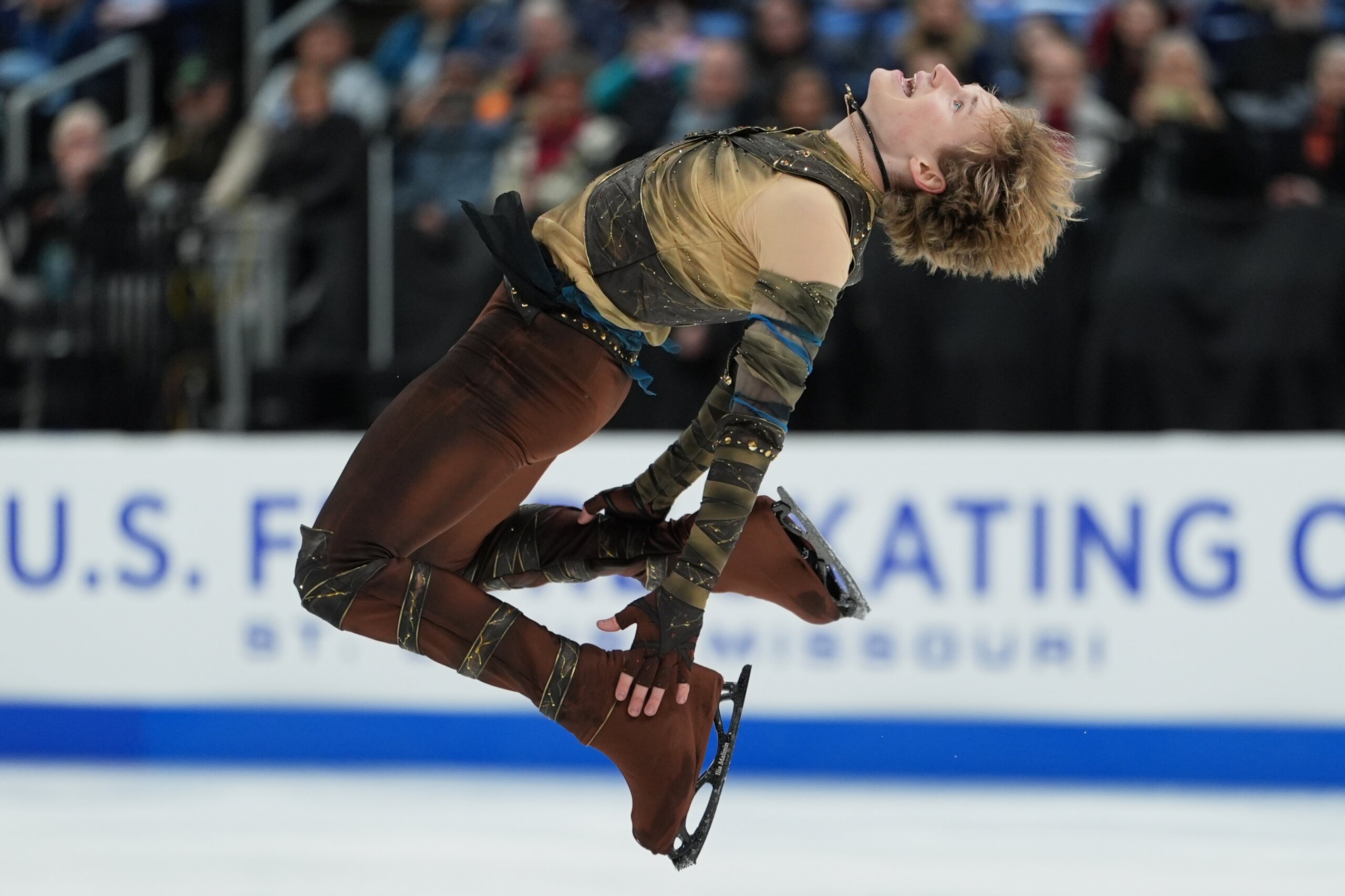 Virginia native 'quad god' Ilia Malinin puts on brilliant short program at US Figure Skating Championships
