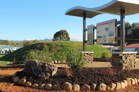 A town in North Carolina is returning land to the Eastern Band of Cherokee Indians