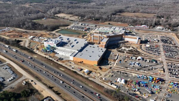 A drone shot of Kalahari, Virginia's largest indoor water park.