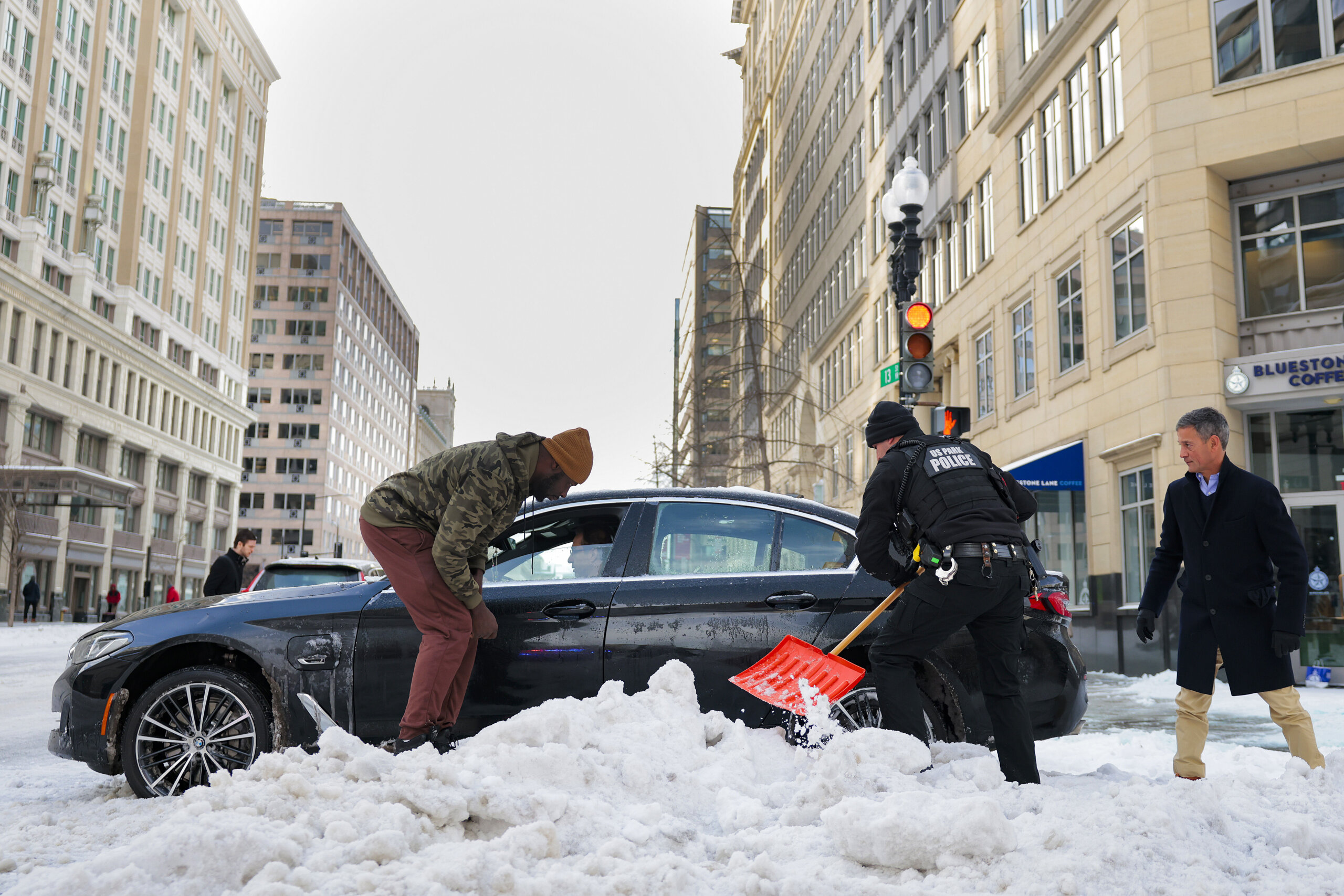 DC officials acknowledge challenge of ‘snowcrete,’ say progress has been made