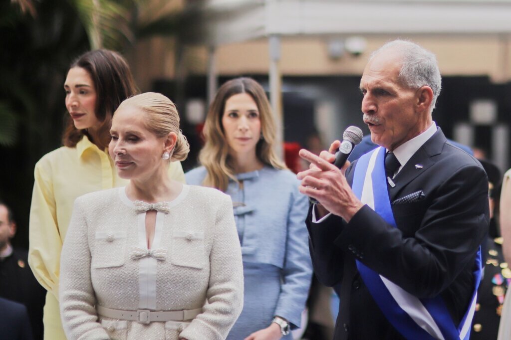 Trump-backed businessman Nasry Asfura sworn in as president of Honduras