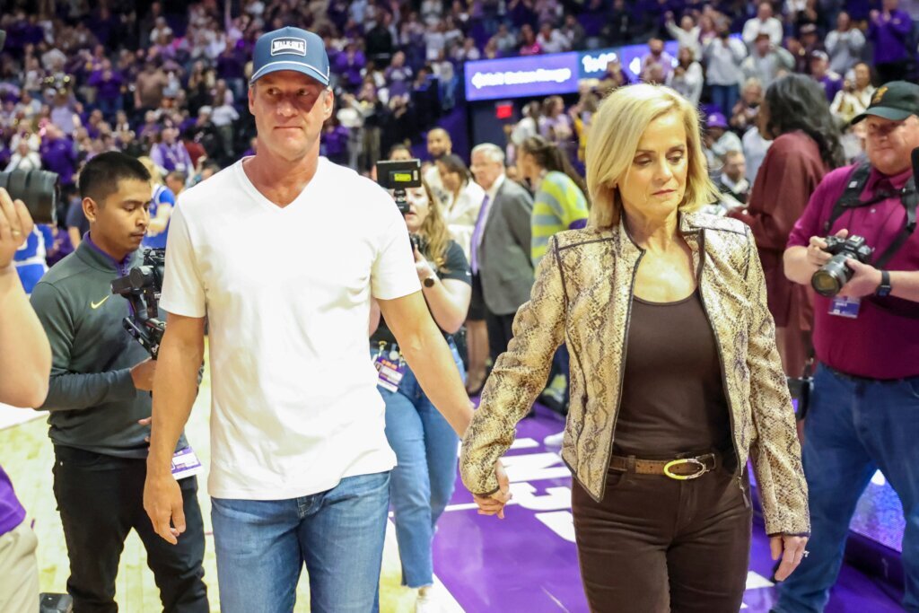 LSU football coach Kiffin attends Tigers’ women’s hoop game as Ole Miss faces Georgia at Sugar Bowl