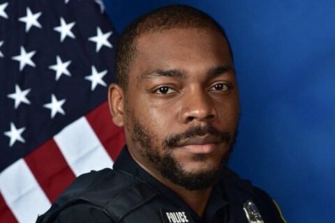 DC police officer dies weeks after being hit while helping driver on Interstate 695