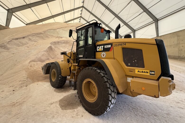 Montgomery County crews prepare for major snowfall, long hours ahead for plow drivers