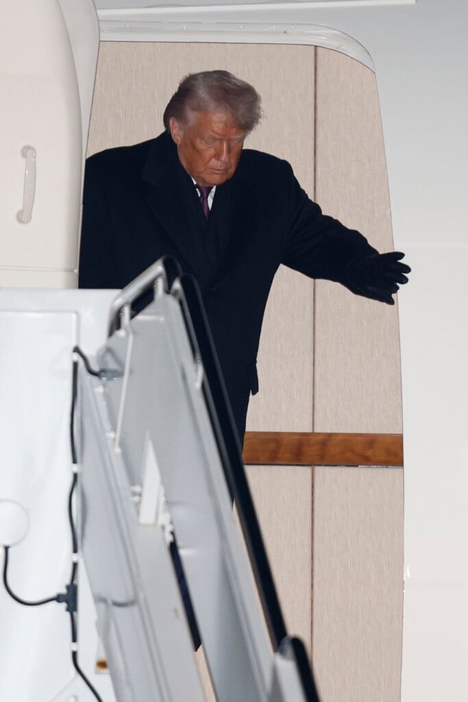 Trump visits Iowa trying to focus on affordability during fallout over shooting in Minneapolis