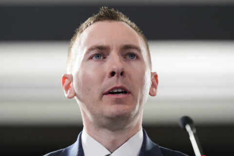 Officer who defended Capitol disputes White House account of Jan. 6