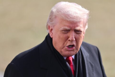 Trump demanda al IRS y al Tesoro por la divulgación de su declaración de impuestos