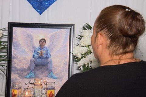 Familia exige justicia para joven salvadoreño ultimado a tiros en Langley Park