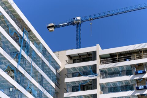 ¿Se podrá alquilar una casa en 2026? Los costos caen pero se vislumbra una escasez de oferta