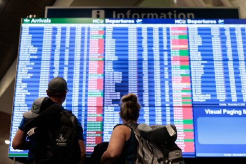 ¿Puedo cambiar mi vuelo sin cargo por mal tiempo? Esto dicen American y Delta Airlines