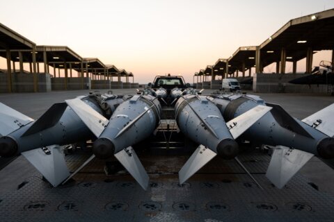 EEUU lanza ataques a gran escala contra ISIS en Siria