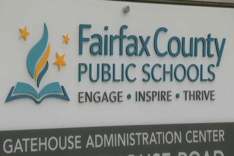 Investigación concluye que trabajadora social de Fairfax no facilitó aborto a estudiante