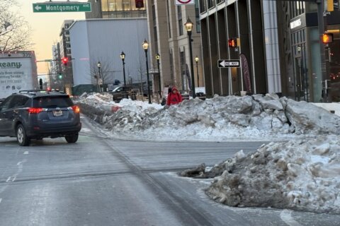 Snow, ice continue to cause major headaches for Montgomery Co. commuters