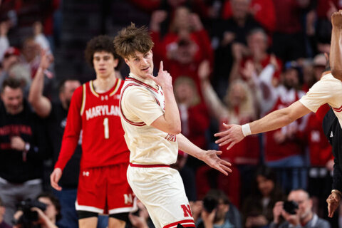 Braden Frager scores 21 points to lead No. 12 Nebraska past Terrapins 74-61