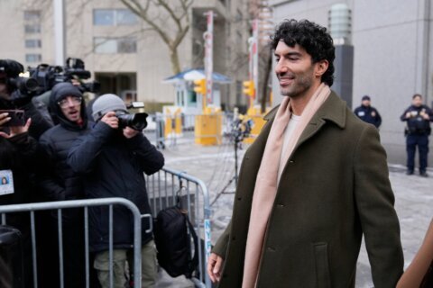 Actor Blake Lively and director Justin Baldoni go to New York in required effort to avoid trial