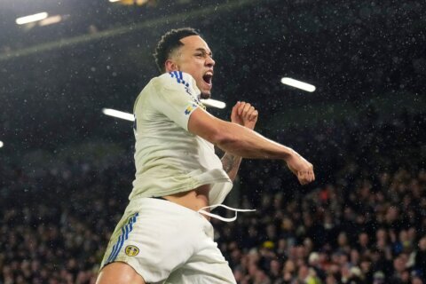 Leeds beat Forest and take giant step towards securing Premier League status