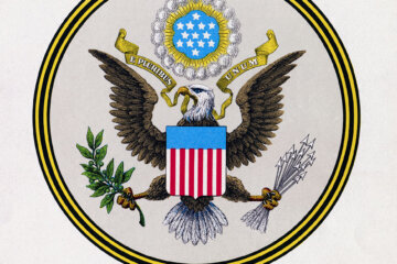 Color picture of the Great Seal of the United States.
