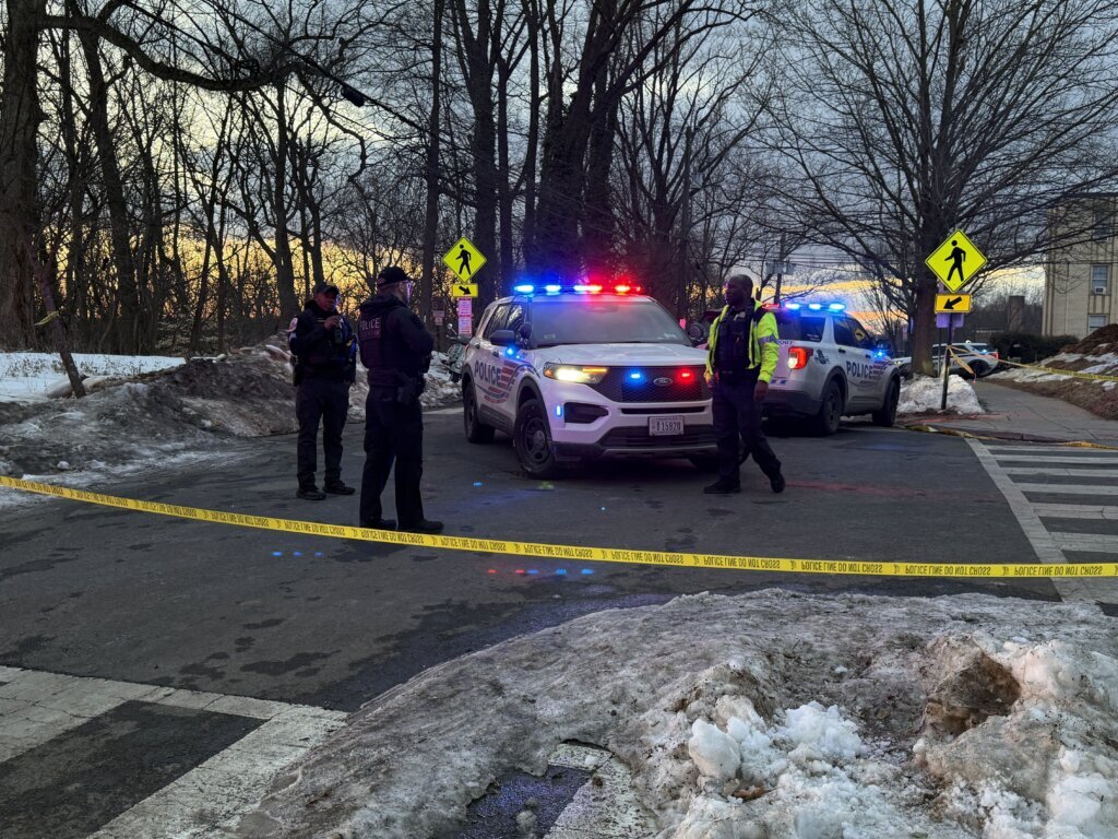 Missing boy found safe following DC shooting that killed woman, injured girl 