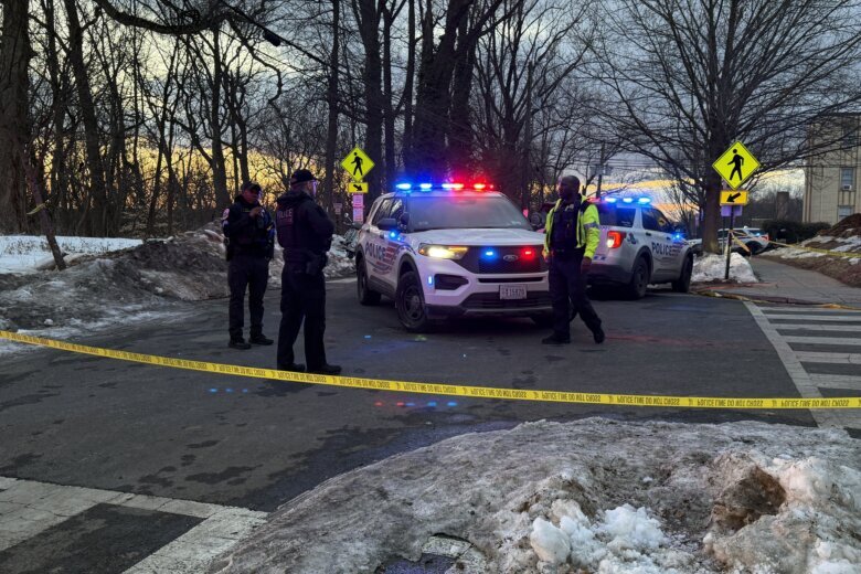 dc police cars behind crime tape