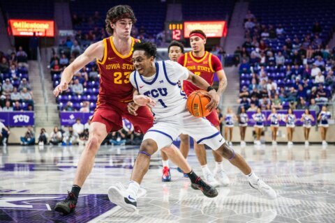 TCU reels off final 12 points to upset No. 5 Iowa State 62-55