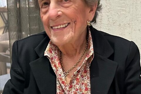 Daniela Petroff, AP’s longtime fashion and Vatican reporter, dies at 80