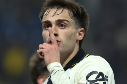 Oristanio’s late goal cancels stunning Folorunsho strike as Parma draw with Cagliari