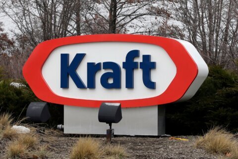 Kraft Heinz pauses plans to split into 2 companies, says its problems are ‘fixable’