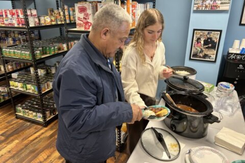 As Va. proposal to expand free school meals stalls, nonprofit works to ensure no child goes hungry