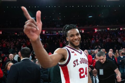 No. 22 St. John’s makes Big East statement, ending 18-game win streak for third-ranked UConn