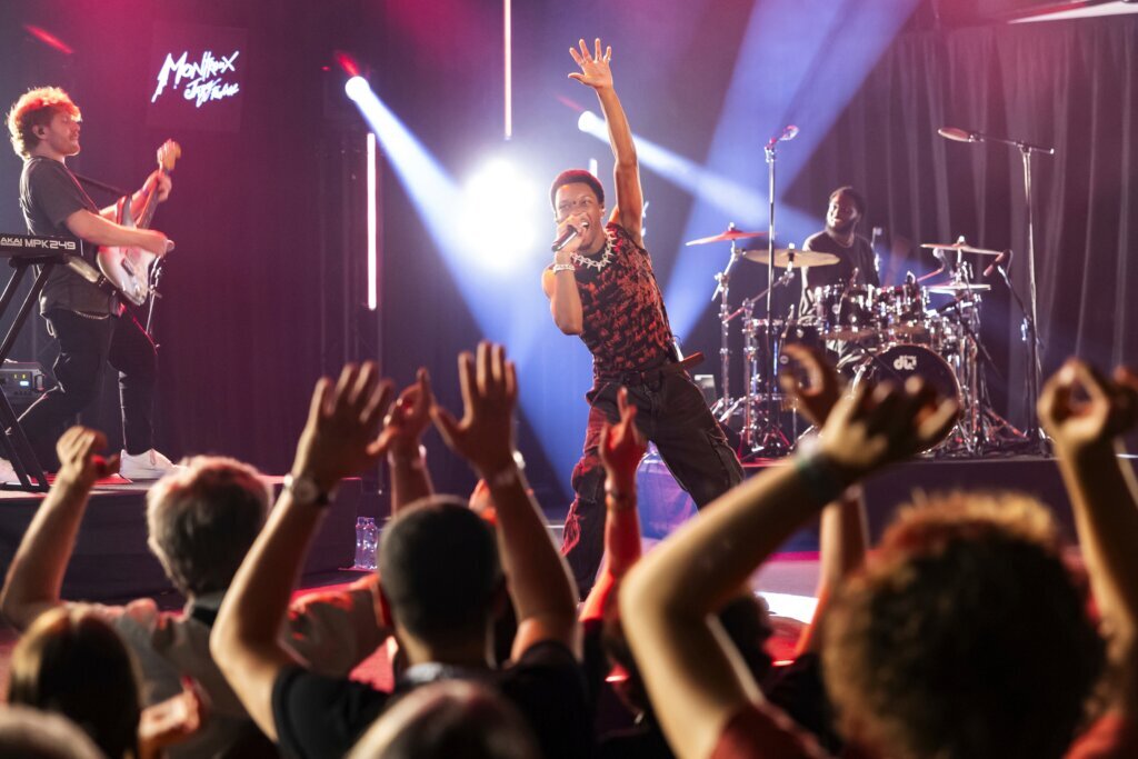 Singer D4vd is ‘target’ in investigation of killing of girl whose body was found in car in Hollywood