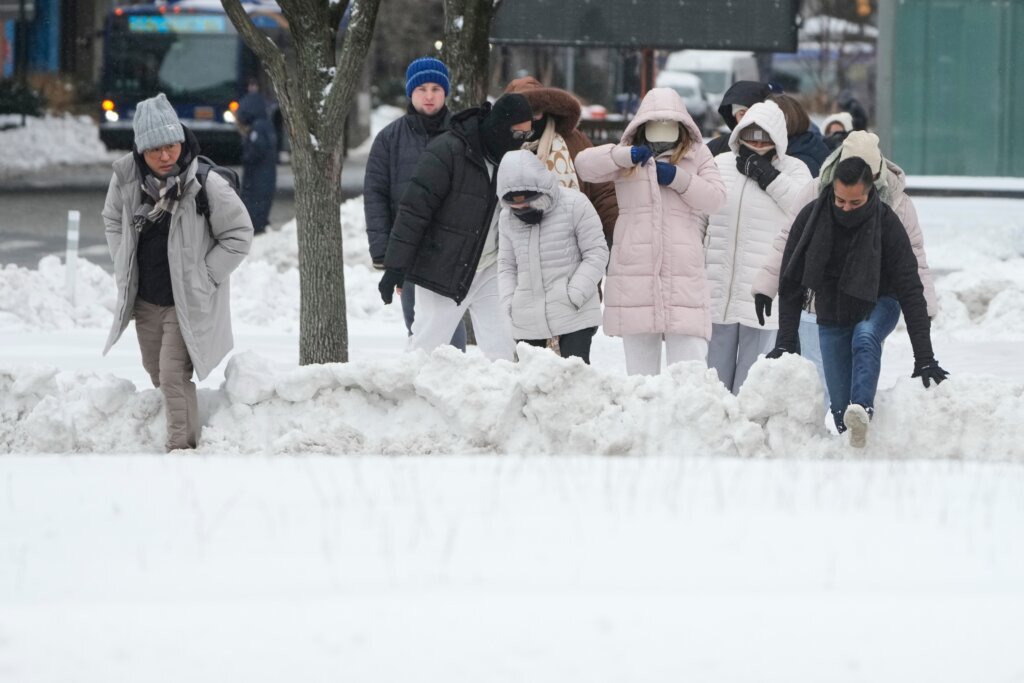 Blizzard warnings cascade across East Coast as winter storm hits