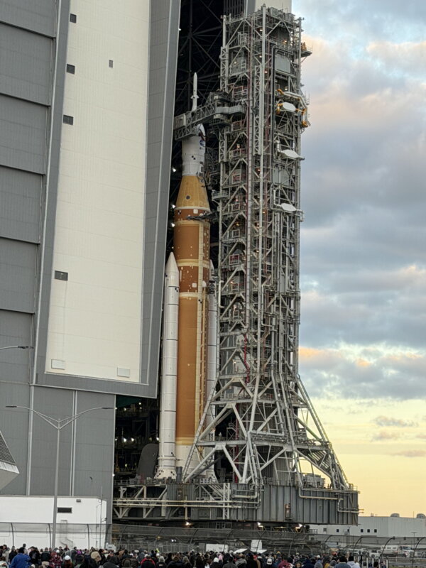 Artemis II stack coming out of the vehicle assembly building.