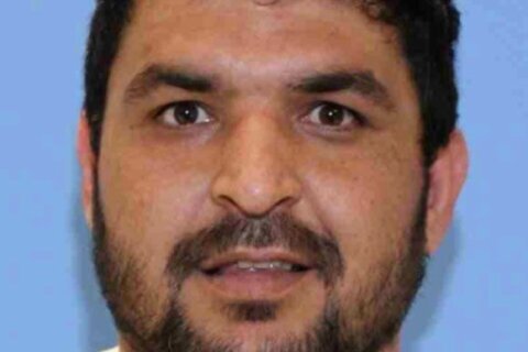 Justice Department plans to seek death penalty for man accused of shooting National Guard members