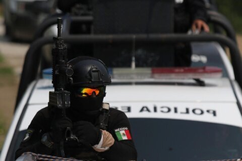 Atacan a balazos a una presidenta municipal en México