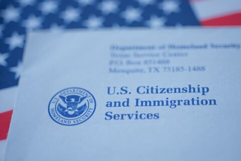 Nueva orden del gobierno podría conducir a la detención de miles de refugiados legales