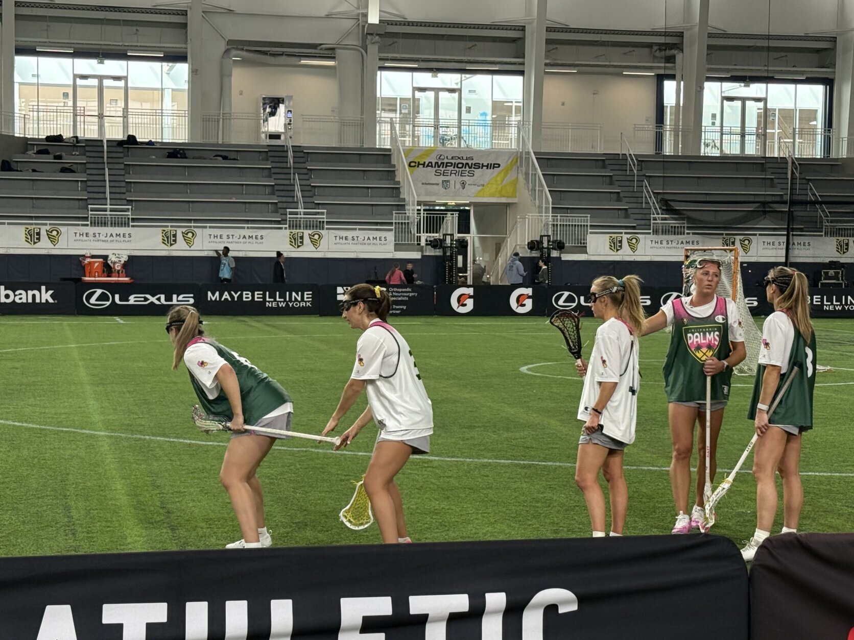 Members of the California Palms prepare for the the Lexus Championship Series.