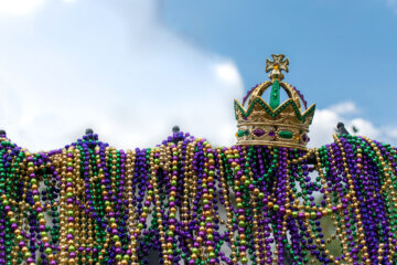 mardi gras beads