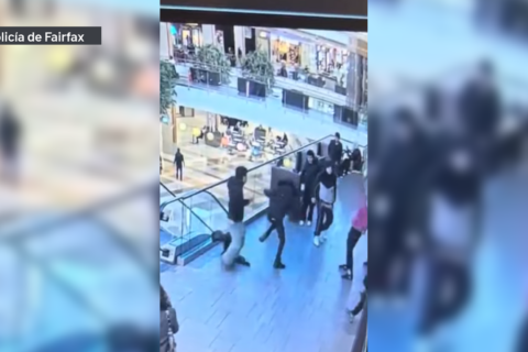 Policía de Fairfax comparte video sobre balacera en centro comercial de Springfield
