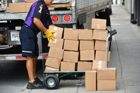 FedEx devolverá a los clientes cualquier reembolso que reciba del gobierno por los aranceles