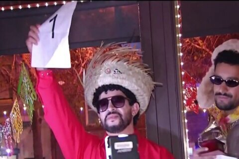 Rumbo al Super Bowl 60, ¿quién gana el concurso de imitadores de Bad Bunny?