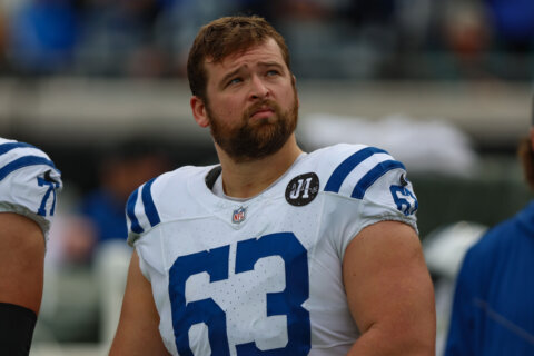 Ravens sign center Danny Pinter, who spent 5 seasons with the Colts