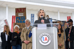 Jane Fonda, center, speaks alongside, from left, singer Maggie Rogers, actor Sam Waterston, poet Rupi Kaur and actor Billy Porter during an, "Artists United for Our Freedoms," rally near the Kennedy Center, Friday, March 27, 2026, in Washington. (AP Photo/Jacquelyn Martin)